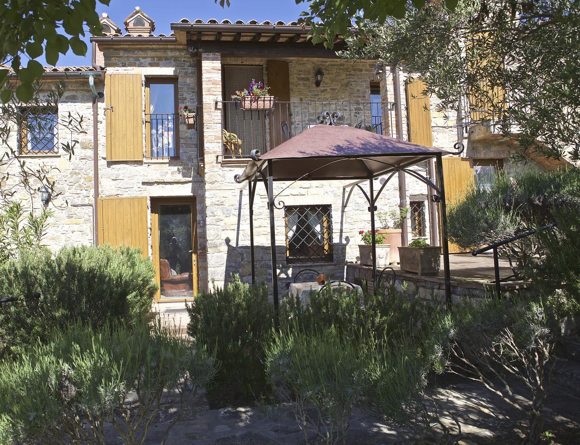 Fonte Magia Bed & Breakfast Castel de' Fiori Exterior foto